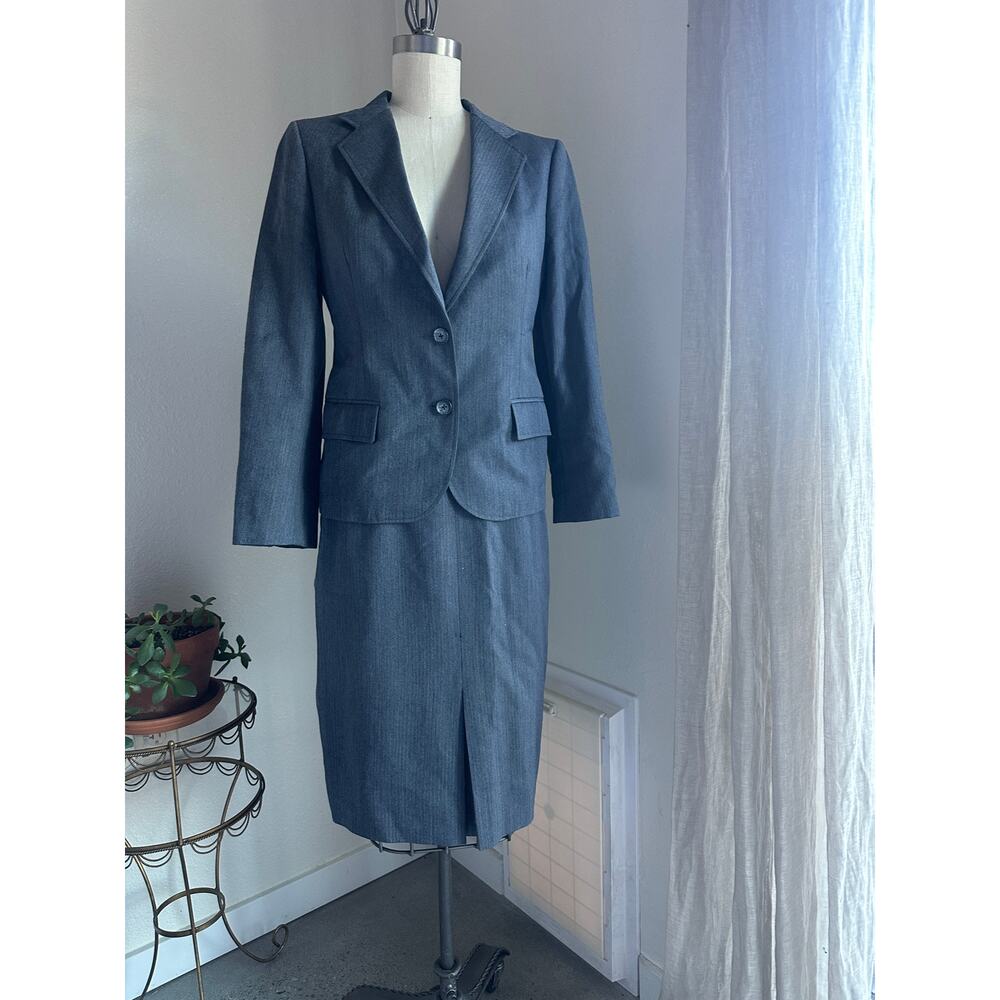 Harringtons Women’s Small Custom Skirt Suit Grey Wool Tailored Classic Vintage